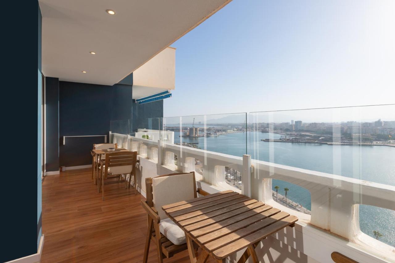 Luxury Beach/Port Apartment مالقة المظهر الخارجي الصورة